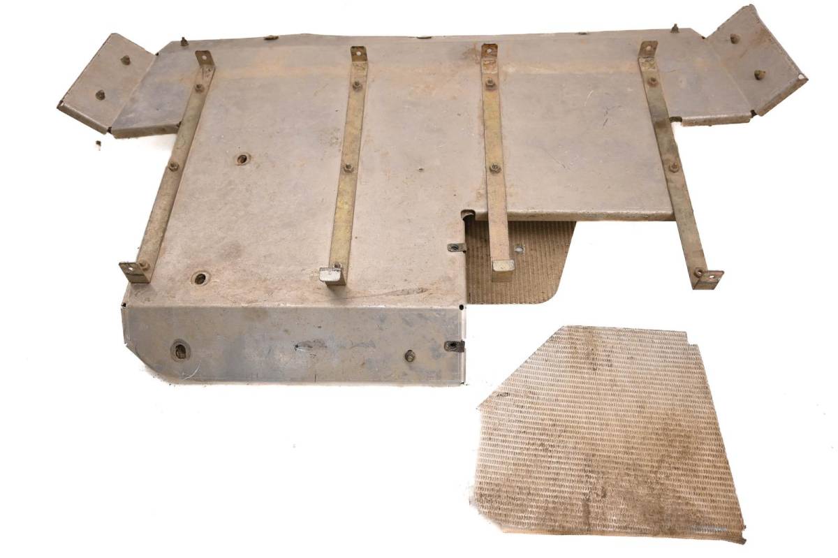 19 Arctic Cat Wildcat XX 1000 4x4 Frame Exhaust & Clutch Heat Shield