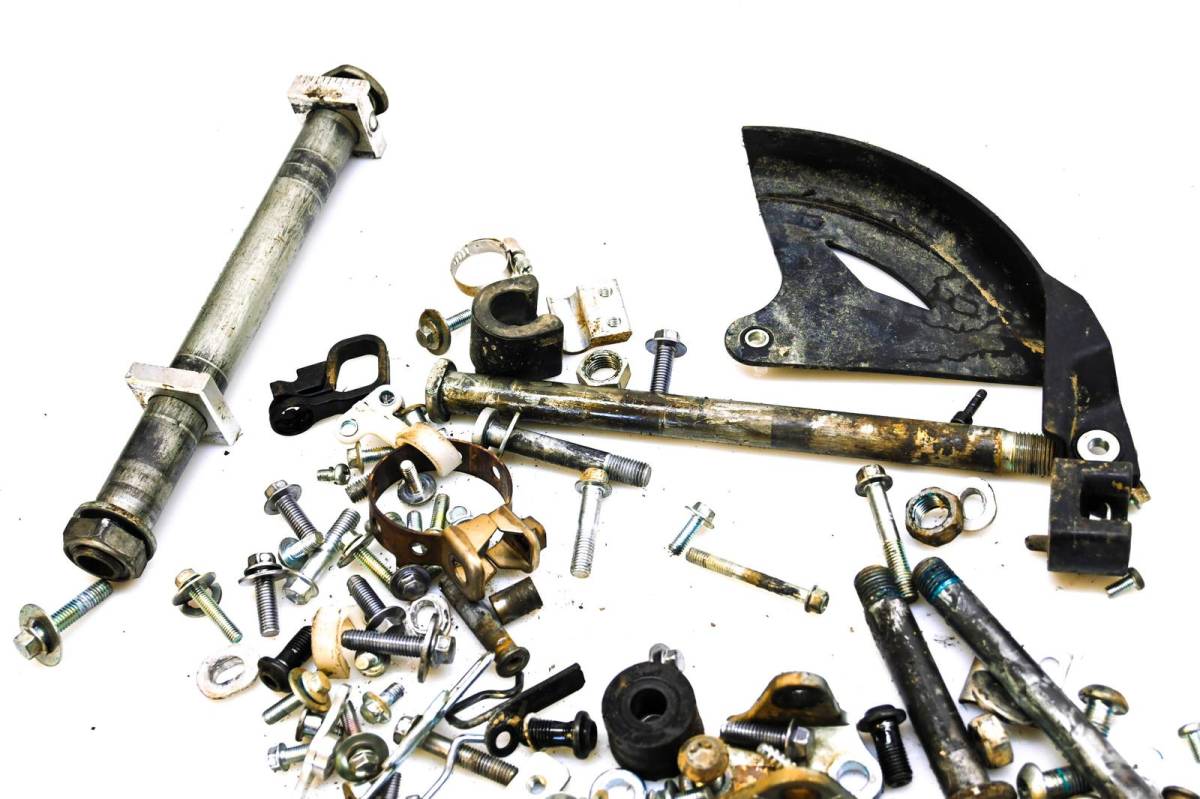 21 Yamaha YZ450F Hardware Set Nuts & Bolts