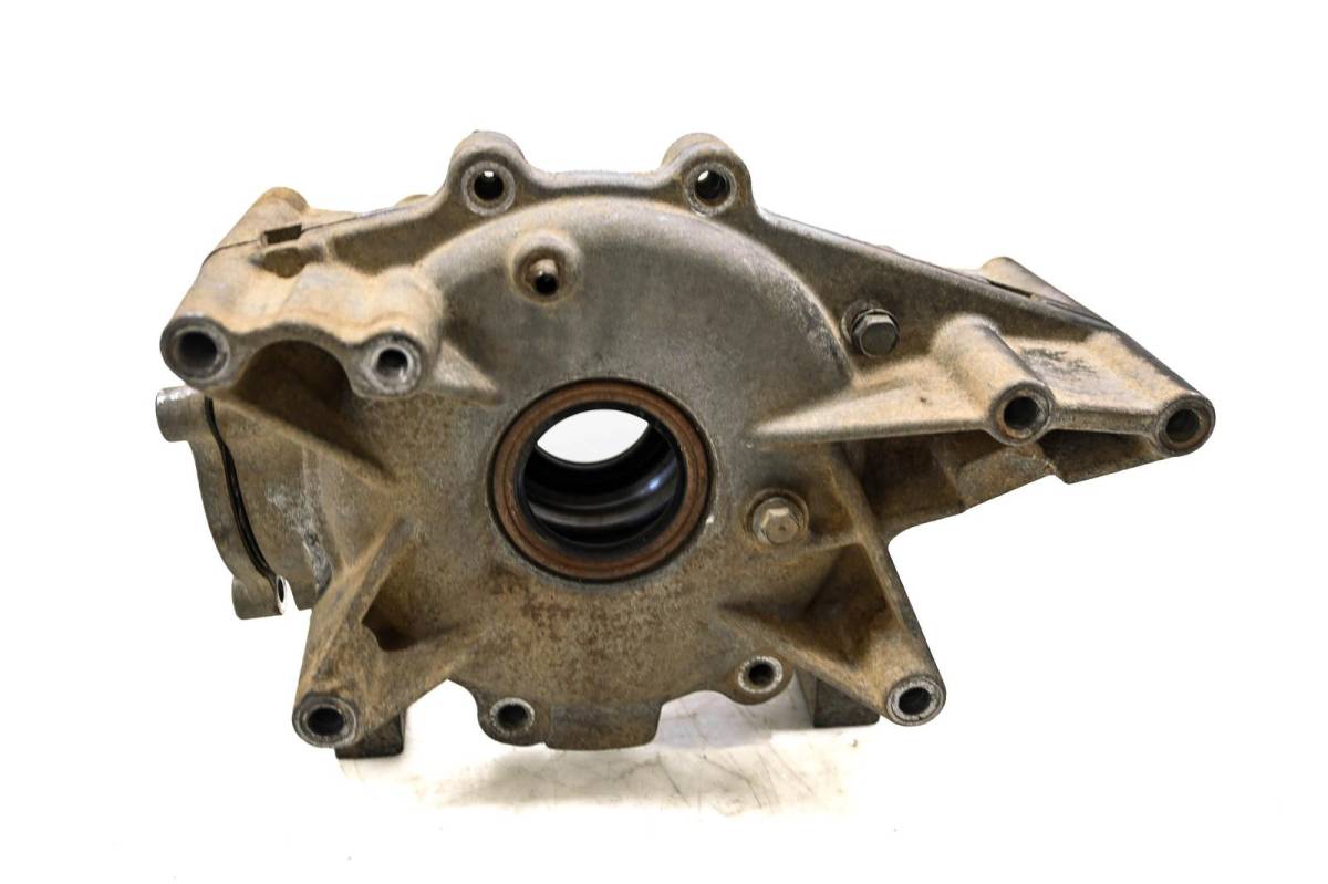 02 Polaris Sportsman 700 4x4 Rear Differential Gear Case Housing