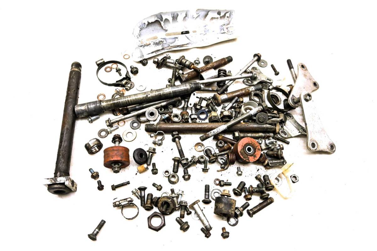 02 Yamaha YZ250F Hardware Set Nuts & Bolts