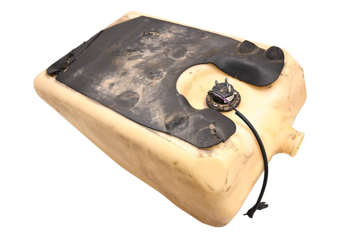 01 Polaris Ranger 500 6x6 Gas Tank & Fuel Pump