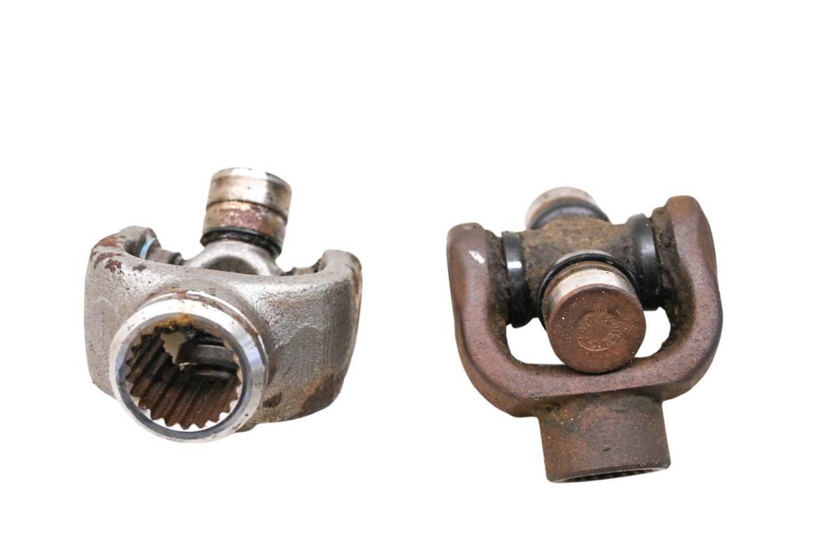 01 Yamaha Grizzly 600 4x4 Drive Shaft Yokes YMF600F