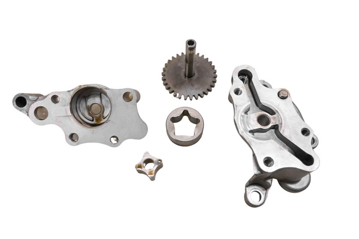 86 Honda Fourtrax 250 2x4 Oil Pump TRX250