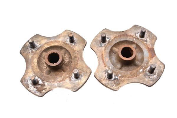 Honda - 98 Honda Fourtrax 300 2x4 Rear Wheel Hubs Left & Right TRX300