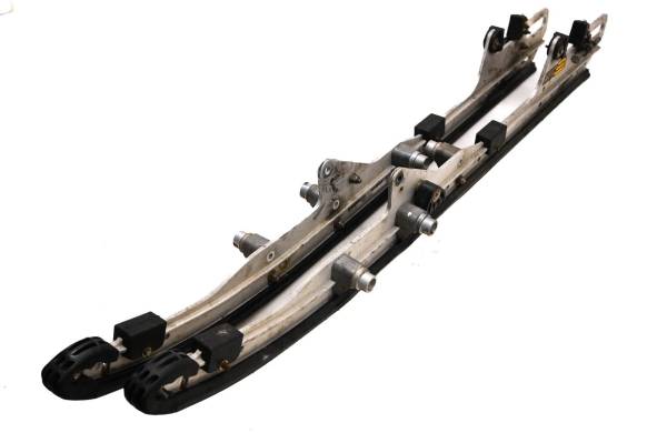 Ski-Doo - 05 Ski-Doo MXZ Adrenaline 800 HO Rear Suspension Rails Left & Right 121"