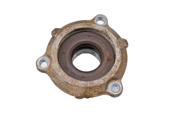 Can-Am - 07 Can-Am Outlander 800 XT 4x4 Driveshaft Bearing Cover