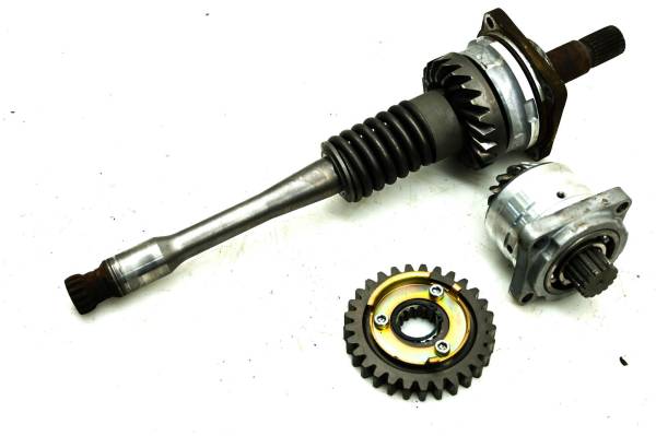 Kawasaki - 03 Kawasaki Prairie 360 4x4 Transmission Bevel Gears Output Shaft KVF360