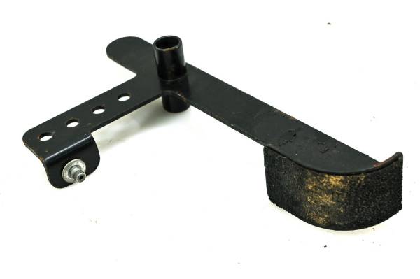 Cub Cadet - 09 Cub Cadet Volunteer 750 4x4 EFI Throttle Pedal Tracker 46E