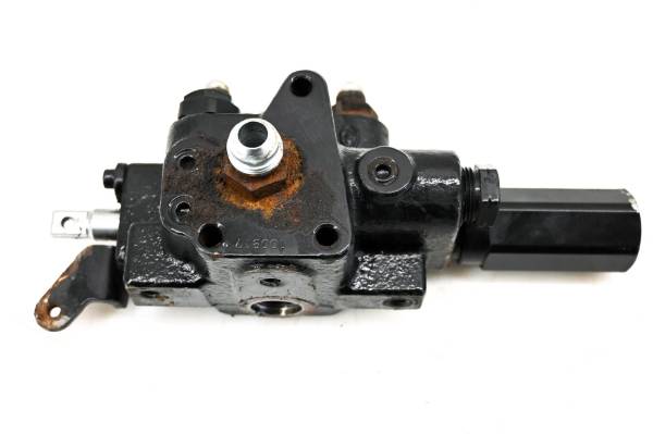 Kubota - 10 Kubota RTV1100CR9 Hydraulic Control Valve