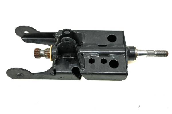 Can-Am - 18 Can-Am Commander 1000R 4x4 Limited DPS Upper Steering Stem