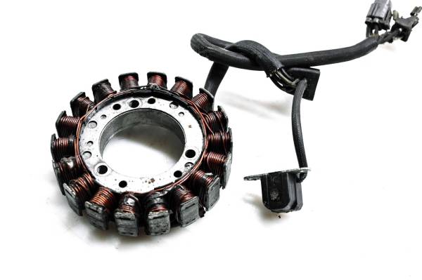 Suzuki - 02 Suzuki Vinson 500 4x4 Stator LTA500F