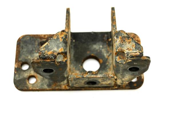 Kawasaki - 13 Kawasaki Mule 4010 Diesel 4x4 Front Differential Support Bracket Mount KAF950