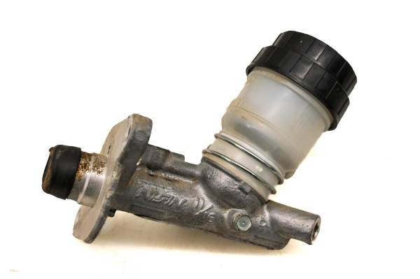 Kawasaki - 07 Kawasaki Mule 610 4X4 Brake Master Cylinder KAF400