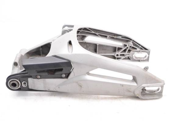 Aprilia - 14 Aprilia Shiver 750 Rear Swingarm