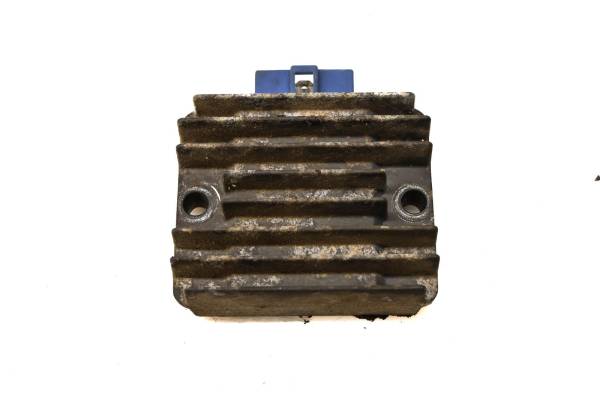 Kawasaki - 00 Kawasaki Mule 2500 2x4 Regulator Rectifier KAF620