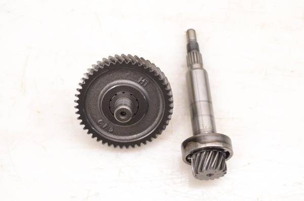 Polaris - 01 Polaris Scrambler 90 2x4 Transmission Bevel Gears Output Shaft