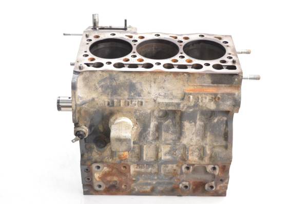 Kubota - 10 Kubota RTV1140CPX Crankcase Center Crank Case & Cylinders