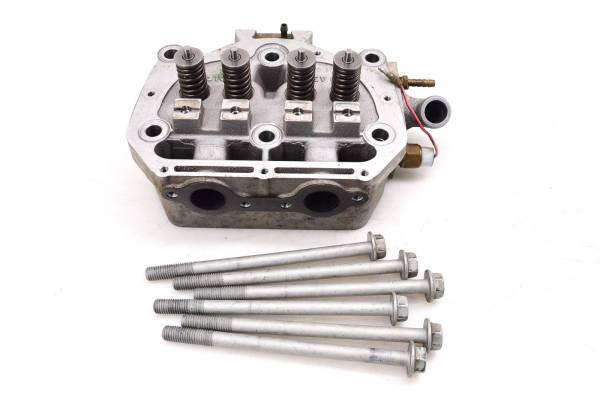 Polaris - 03 Polaris Sportsman 700 4x4 Cylinder Head