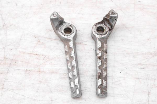 Kawasaki - 06 Kawasaki KLX250S Passenger Left & Right Foot Pegs