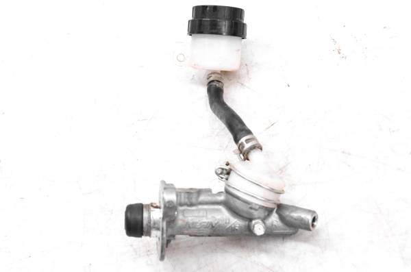 Yamaha - 18 Yamaha YXZ1000R Brake Master Cylinder