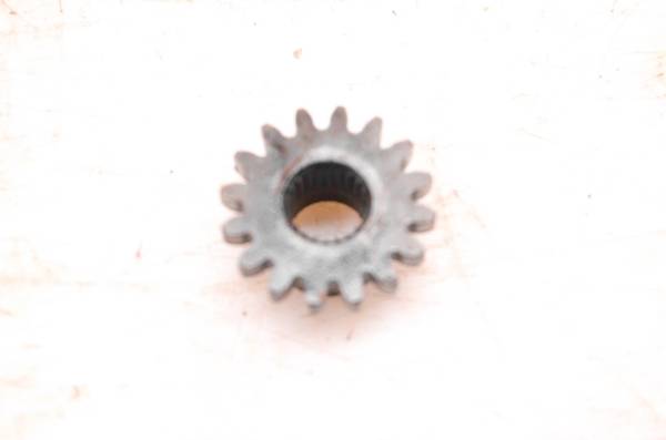 Kawasaki - 02 Kawasaki Prairie 400 2x4 Oil Pump Gear KFV400