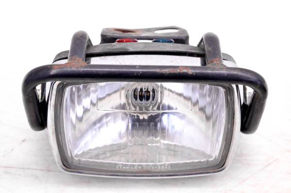 Polaris - 87 Polaris Trail Boss 250 2x4 Front Center Headlight