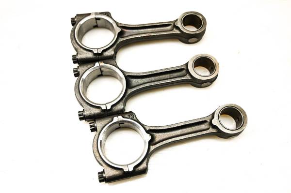 Kubota - 04 Kubota RTV900W Connecting Rods