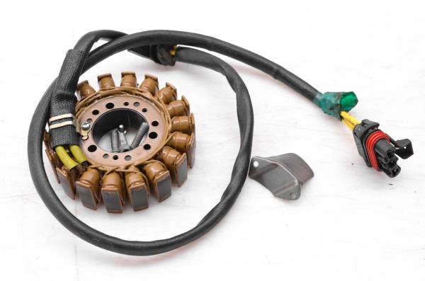 Can-Am - 10 Can-Am Outlander 650 XT 4x4 Stator