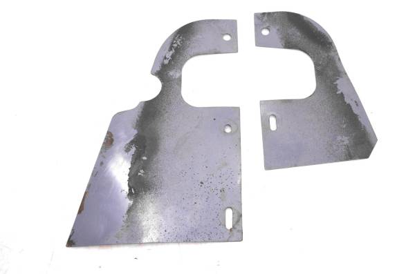 Polaris - 00 Polaris Scramber 400 4x4 Front Left & Right Inner Fenders Mud Guard