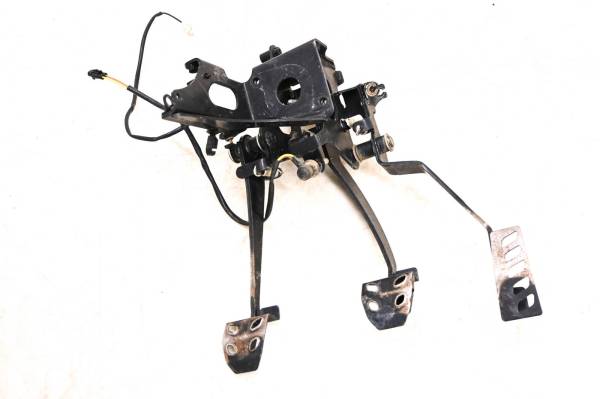 Yamaha - 16 Yamaha YXZ1000R EPS 4x4 Gas Brake Clutch Pedal Assembly