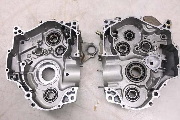 Suzuki - 93 Suzuki DR250SEP Crankcase Center Crank Case