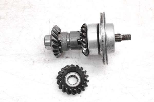 Yamaha - 86 Yamaha Moto-4 200 Transmission Bevel Gears Output Shaft YFM200DXS