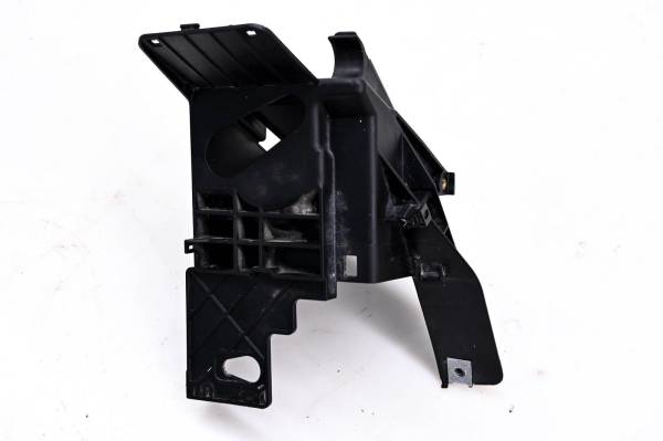 BMW - 16 BMW F700GS Abs Modulator Support Cover