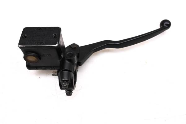 Suzuki - 02 Suzuki Vinson 500 4x4 Front Brake Master Cylinder & Lever LTA500F