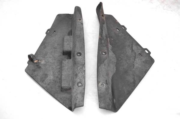 Kawasaki - 03 Kawasaki Bayou 250 2x4 Front Left Right Inner Fenders Mud Guard KLF250