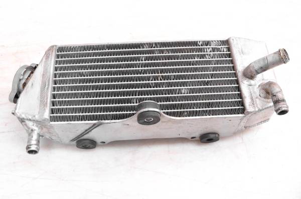 Aftermarket - 03 Yamaha YZ250F Radiator Right Fill Side Aftermarket