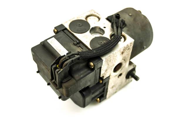 BMW - 02 BMW F650GS ABS Abs Pump Block