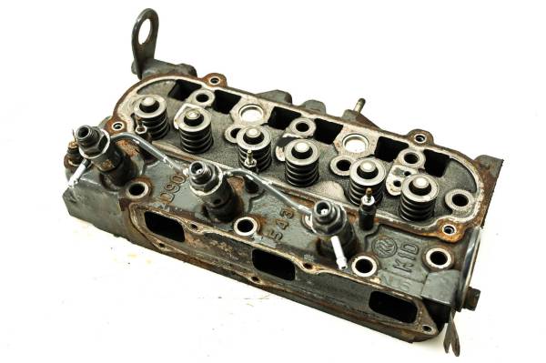 Kubota - 15 Kubota RTV X900 G Cylinder Head & Injectors