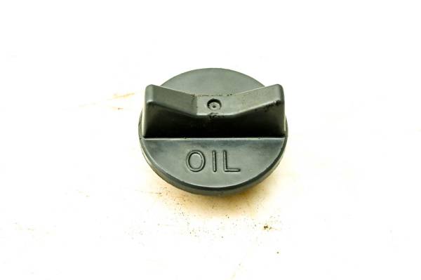 Kubota - 09 Kubota RTV1140CPX Oil Cap