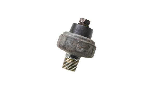 Suzuki - 96 Suzuki RF900R Oil Pressure Sensor