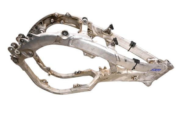 Honda - 21 Honda CRF450RWE Frame