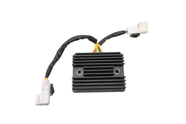 Piaggio - 12 Vespa GTV300 IE Regulator Rectifier Piaggio