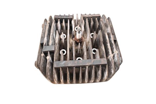 Polaris - 87 Polaris Trail Boss 250 4x4 Cylinder Head