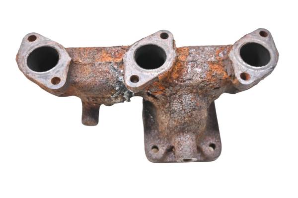 Kubota - 11 Kubota RTV 900 XT Diesel Exhaust Manifold