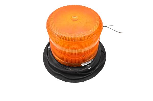 Kubota - 11 Kubota RTV 900 XT Diesel Strobe Light