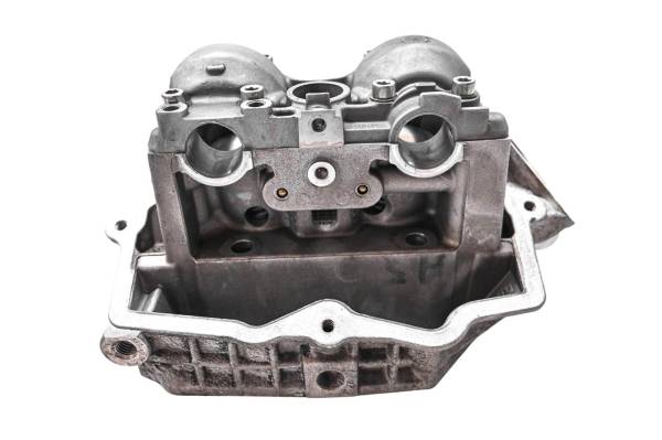 Can-Am - 10 Can-Am Spyder RT Roadster SE5 Front Cylinder Head