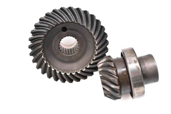 Polaris - 99 Polaris Ranger 500 6x6 Transmission Bevel Gears Output Shaft