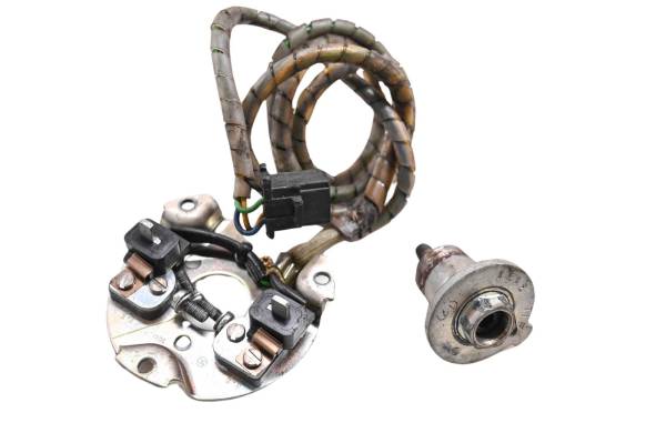 Suzuki - 83 Suzuki GS1100G Stator