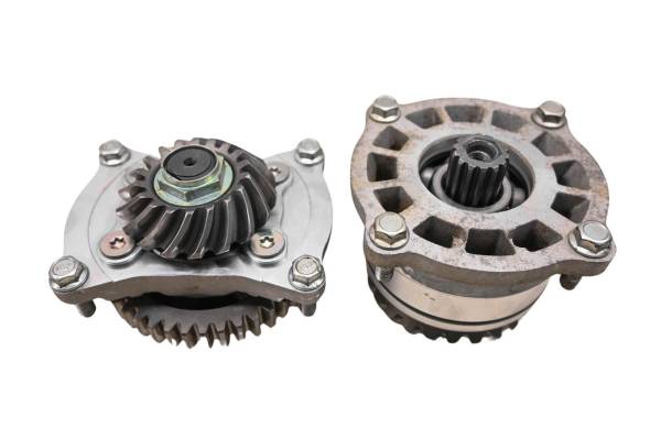 19 CFMoto CForce 600 4x4 Transmission Bevel Gears Output Shaft