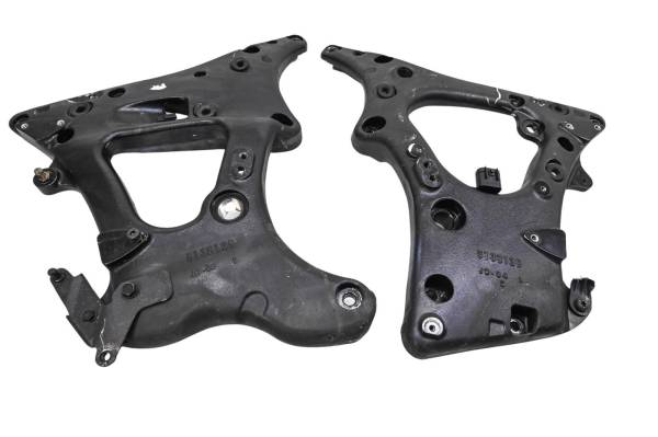 20 Indian Challenger Dark Horse Mid Frame Support Brackets Mounts Left & Right